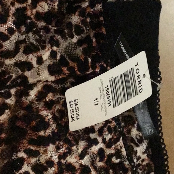 TORRID GARTER - LACE STRAPPY LEOPARD - Picture 4 of 5